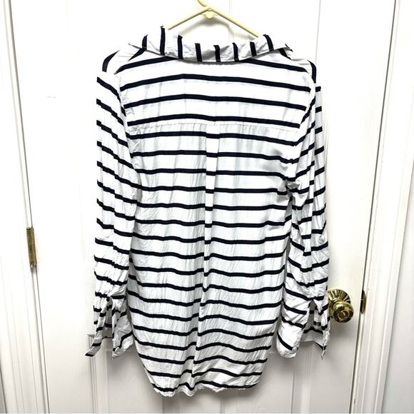 Beach Lunch Lounge Striped Pullover, Navy Blue and White, Size M, Anthropology - Picture 2 of 9